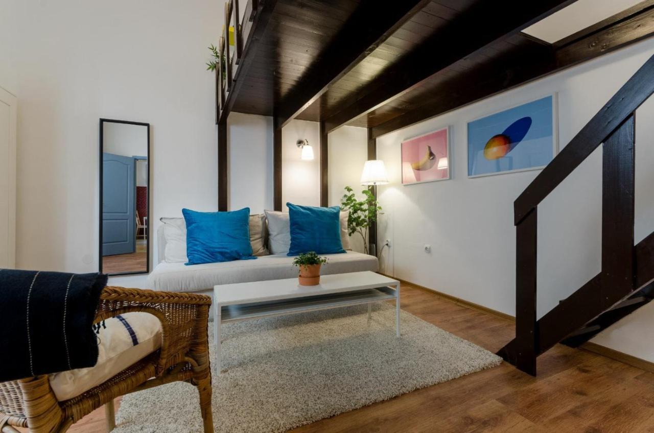 Quiet Cozy Apartment In Party Street E1 ブダペスト エクステリア 写真