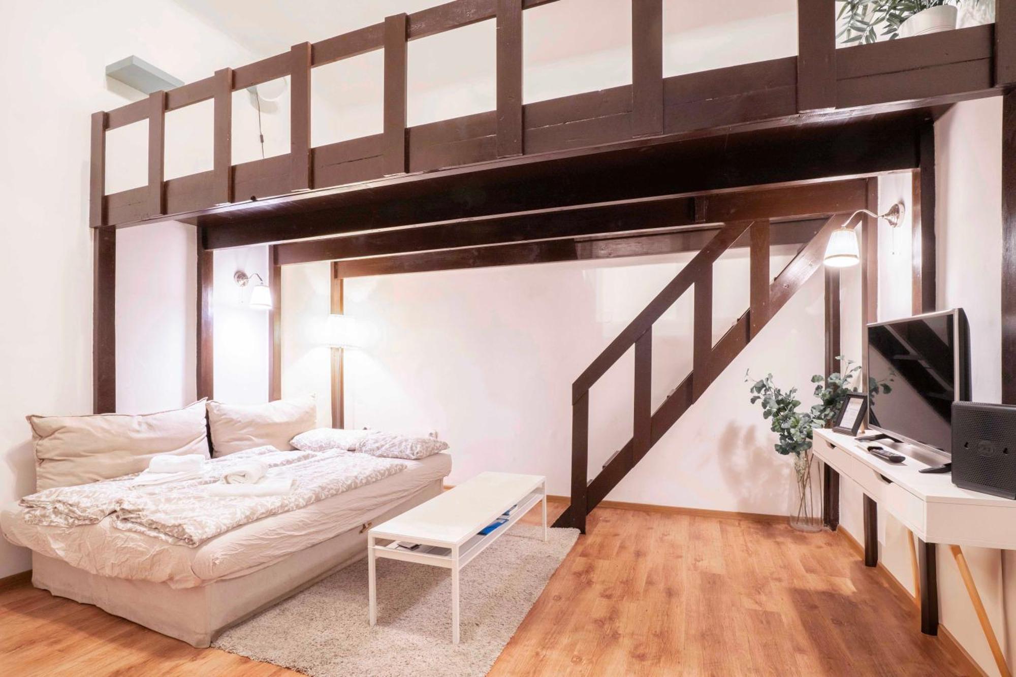 Quiet Cozy Apartment In Party Street E1 ブダペスト エクステリア 写真